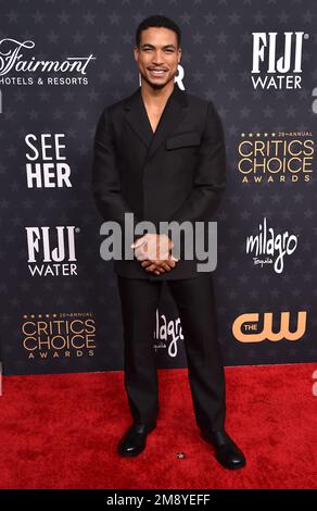 Los Angeles, USA. 15. Januar 2023. Greg Tarzan Davis trifft am 15. Januar 2023 bei den Critics Choice Awards 28. im Fairmont Century Plaza in Los Angeles, Kalifornien, ein. © OConnor-Arroyo / AFF-USA.com Guthaben: AFF/Alamy Live News Stockfoto