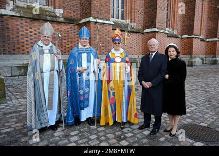 Erzbischof Martin Modéus, Erik Eckerdal (Neuernannter Bischof, Visby-Diözese) und Marika Markovits (Neuernannter Bischof in der Diözese von Linköping) Stockfoto