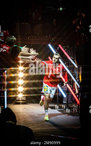 Malmö, Schweden. 15. Januar 2023. Johan Hansen aus Dänemark tritt in der Malmö Arena in Malmö für das IHF-Handballweltmeisterschaftsspiel 2023 zwischen Dänemark und Bahrain auf. (Foto: Gonzales Photo/Alamy Live News Stockfoto