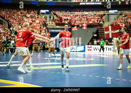 Malmö, Schweden. 15. Januar 2023. Hans Lindberg (18) aus Dänemark wurde während des IHF-Handballweltmeisterschaftsspiels 2023 zwischen Dänemark und Bahrain in der Malmö Arena in Malmö gesehen. (Foto: Gonzales Photo/Alamy Live News Stockfoto