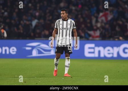 Neapel, Italien. 13. Januar 2023. Alex Sandro vom FC Juventus während des Spiels der Serie A zwischen SSC Napoli und dem FC Juventus im Stadio Diego Armando Maradona N. Stockfoto