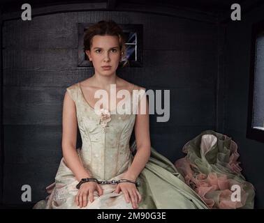 ENOLA HOLMES 2 (2022) MILLIE BOBBY BROWN HARY BRADBEER (DIR) NETFLIX/MOVIESTORE KOLLEKTION Stockfoto