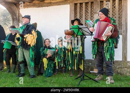 Wassailing-Veranstaltung im Weald and Downland Living Museum, Januar 2023, West Sussex, England, Großbritannien Stockfoto