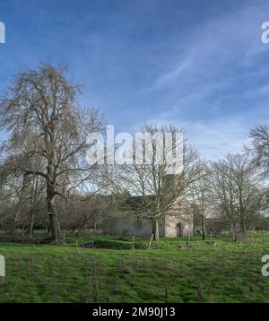 All Saints Church, Brauncewell, Lincolnshire - Eine verlassene und redundante Pfarrkirche aus dem 16. Jahrhundert, die sich an der Stelle eines ehemaligen mittelalterlichen Dorfes befindet Stockfoto