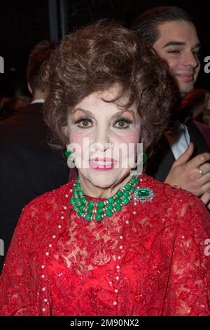 Die italienische Schauspielerin Gina Lollobrigida stirbt im Alter von 95 Jahren in einer römischen Klinik. Legen Sie Bilder von Gina Lollobrigida ab, die an der 2. Ausgabe der Gran Gala von Bern teilnimmt, die zu Ehren der HSH, des Prinzen Albert II. Von Monaco, in der Kursaal-Arena stattfand und die Gründungsstiftungen für seine Stiftung Bern am 17. Oktober 2013 sammelt. Foto: Marco Piovanotto/ABACAPRESS.COM Stockfoto