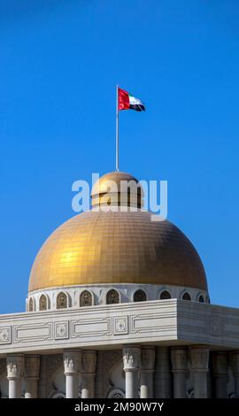 Sharjah, Dubai, VAE Sharjah ist nach Dubai und Abu Dhabi die dritthäufigste bevölkerungsreiche Stadt in den Vereinigten Arabischen Emiraten und gehört zum Dubai-Sharjah- Stockfoto