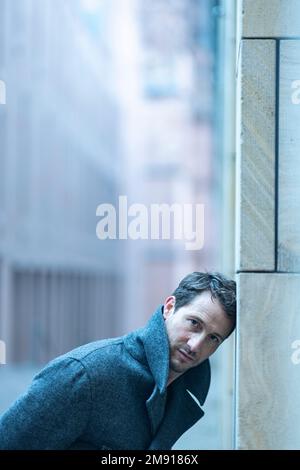 PRODUKTION - 16. Januar 2023, Hessen, Frankfurt/Main: Schauspieler ...