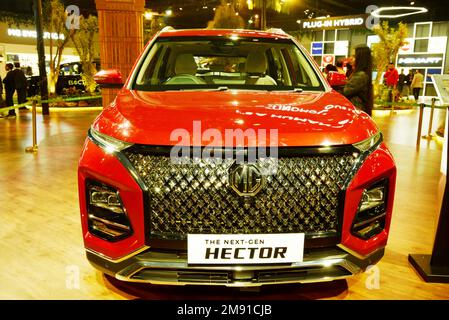 GREATER NOIDA, INDIEN - 13. JANUAR 2023: DAS Auto VON MG Hector wird auf der Auto Expo 2023 im India Expo Mart, Greater Noida in Indien ausgestellt. Stockfoto