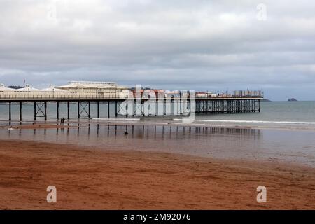 Paignton Pier, Winter 2023, Januar Stockfoto