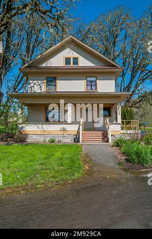 Das Tomseth House im Dorris Ranch Park in der Nähe von Springfield, Oregon. Stockfoto