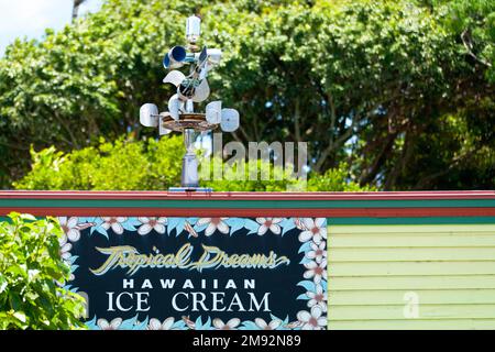 BIG ISLAND-HAWAII-17-06-2104. Ein Hurrikan-Anenometer ist auf dem Dach eines Eisdielen in Kona auf der großen Insel. © JOSE ISAAC BULA UR Stockfoto