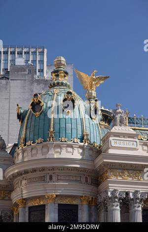 Brasilien, Rio, das Theatre Municipal Building im Centro District. Stockfoto