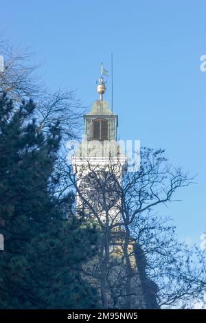 Uhrenturm in der Festung Petrovaradin - Novi Sad Serbien - architektonischer Hintergrund Stockfoto