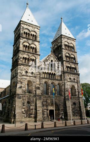 Blick auf Dom zu Lund (lutherisch) in Skane (Scania), Schweden, aus dem 12. Jahrhundert. Stockfoto