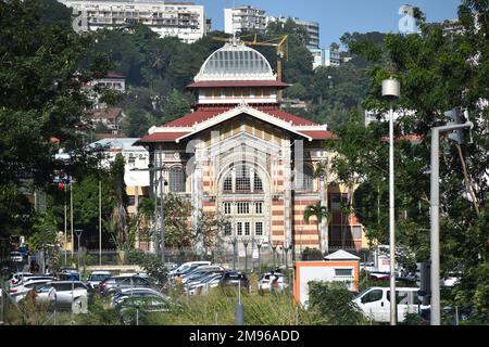 Fort-de-France, Martinique - 9. Januar 2023 - Bibliotheque Schoelcher Library in der Hauptstadt Martinique - eine französische Insel in der Karibik. Stockfoto