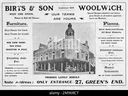 Werbung für Birts & Son, Green's End, Woolwich, Südost-London, mit Möbeln und Pianos. Stockfoto