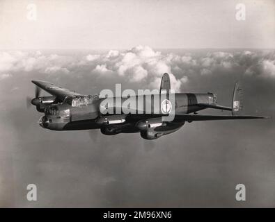 Avro Lancaster VII, WU01 ex NX613), die erste französische Western Union Lancaster der Aéronavale. Das Flugzeug flog mit Flotille 2F in Port Lyautey, Marokko. Sie wurden zur Aufklärung der Seeschifffahrt zur Unterstützung des RAF Coastal Command zum Schutz der atlantischen Schifffahrt eingesetzt. Stockfoto