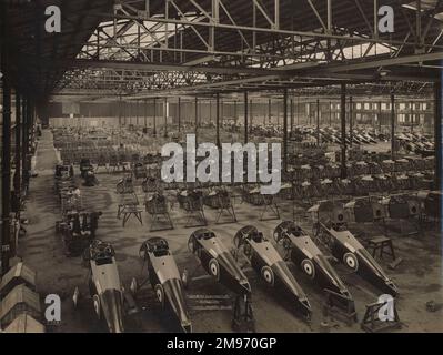 Sopwith Snipe und Salamander Rumpf in The Ham Works. Dezember 1918. Stockfoto