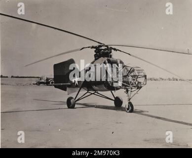 Ein Flettner FL282 Kolibri Hubschrauber mit US-Kennzeichen. Dieser Hubschrauber hatte zwei ineinander greifende Rotoren und sollte von Kreuzern aus eingesetzt werden, um bei U-Boot-Patrouillen zu beobachten. Stockfoto