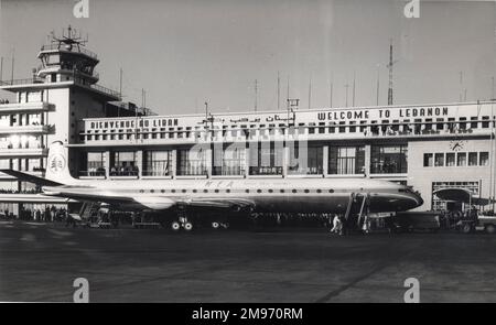 De Havilland DH106 Comet 4C, OD-ADR, von Middle East Airlines, in Beirut. Stockfoto