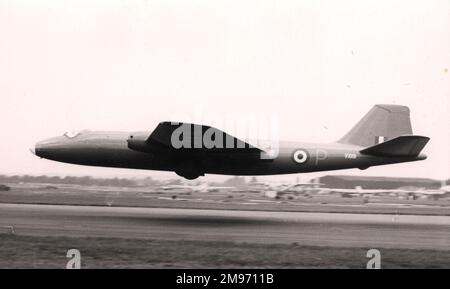 Der erste Prototyp des englischen Electric Canberra PR3, VX181, startet 1952 in Farnborough mit Roland Beamont an der Steuerung. Stockfoto