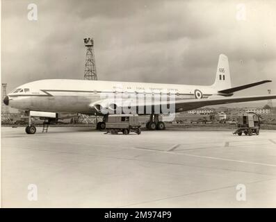 De Havilland DH106 Comet C2, XK695, Perseus, vom RAF Transport Command. Stockfoto