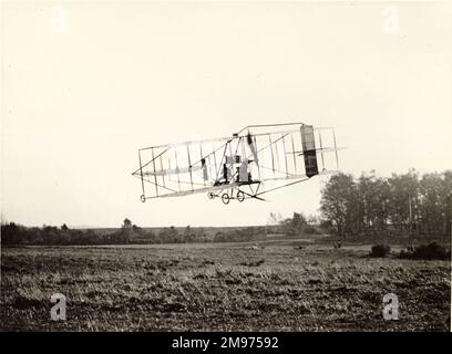 Cody Biplane Nr. 2, der Michelin Cup Biplane, in der Luft. Stockfoto