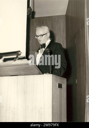 Dr. Kenneth Graham Wilkinson, CEng, FRAeS, 1917-1998, Raes Präsident 1972-1973. Stockfoto