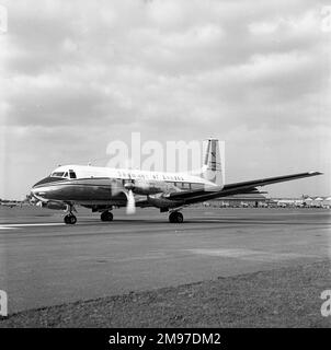 Avro 748 G-ARMV von Skyways of London beim Taxen auf der Farnborough Air Show im September 1961 Stockfoto