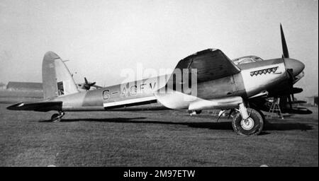 De Havilland DH98 Mosquito IV - Hier ist eine von einer Handvoll zivilisierter Moskitos, die ein wichtiges Shuttle zwischen Schottland und Schweden betrieben. Stockfoto