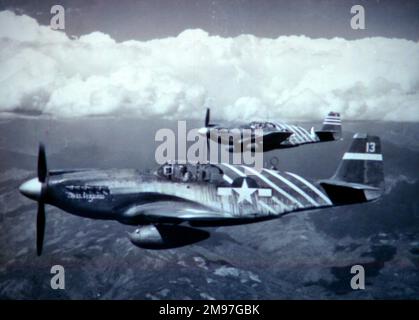 Nordamerikanischer P-51A Mustang – diese erste Version mit Allison-Motor ist im Einsatz, als US-Streitkräfte 1942 aus Birma operierten. Stockfoto