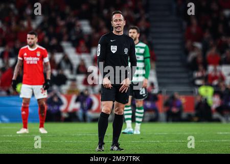Lissabon, Portugal. 15. Januar 2023. Schiedsrichter Artur Soares Dias beim Liga Portugal Bwin Match zwischen SL Benfica und Sporting CP in Estadio da Luz. Endstand: SL Benfica 2:2 Sporting CP. Kredit: SOPA Images Limited/Alamy Live News Stockfoto
