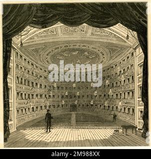 Das Pantheon Theatre, Oxford Street, London -- Blick auf das Auditorium von der Rückseite der Bühne. Stockfoto