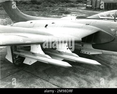 Zwei de Havilland Firestreak Luft-Luft-Raketen unter dem Steuerbordflügel eines de Havilland Sea Vixen FAW1. Stockfoto