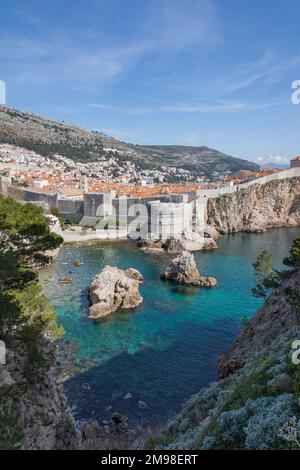 Herrliche Festung Bokar in Dubrovnik an einem wunderschönen sonnigen Tag in Kroatien, Europa. Stockfoto
