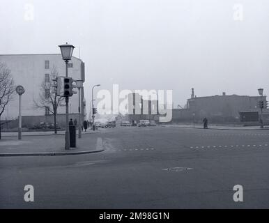 Blick auf Ostberlin vom Brandenburger Tor Foto kurz vor dem Bau der Berliner Mauer Stockfoto