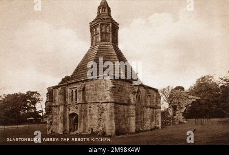 Blick auf Abbot's Kitchen, Glastonbury Abbey, Glastonbury, Somerset. Stockfoto