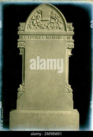 Grabdenkmal - Grabstein In Liebevoller Erinnerung. Stockfoto