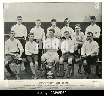 Middlesbrough FC Team, Inhaber des Football Association Amateur Championship Cup, 1894-5: Gettins, Wilson, Cooper, Piercy, Murphy, Nelmes, Morren, Bach, Allport, Johnson, Mullen. Stockfoto