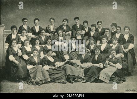 Welsh Ladies' Choir auf einem Gruppenfoto. Stockfoto