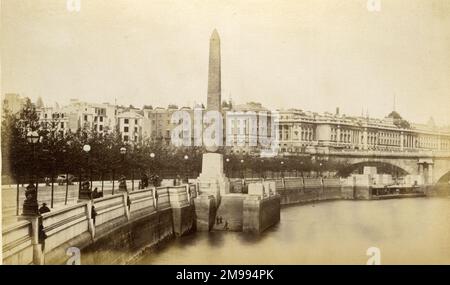 Themse und Kleopatras Nadel, London. Stockfoto