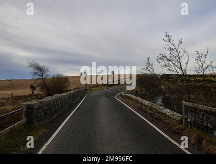 Die „Hairy Hands Bridge“ alias Upper Cherry Brook Bridge, Postbridge, Dartmoor, Devon Stockfoto