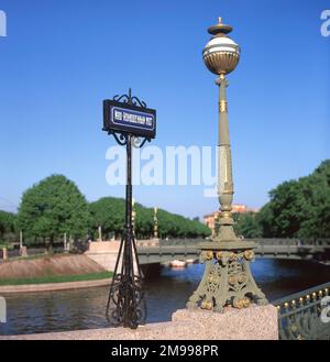 Brücken über Moyka Canal, Sankt Petersburg, nordwestliche Region, Russland Stockfoto