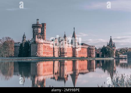 Die Schlösser von Laxenburg befinden sich in der Gemeinde Laxenburg in Niederösterreich. Stockfoto