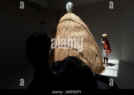 Simone Leighs Kunstausstellung auf dem US-Pavillon der Biennale Art in Venedig Stockfoto