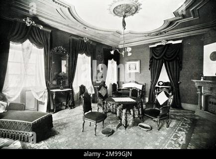 Zimmer im Hotel Prinz Carl, Heidelberg, Deutschland, wo der zukünftige König Edward VII und Königin Alexandra 1862 verlobt wurden. Stockfoto