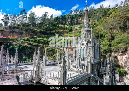 Kolumbien - 9. Oktober 2022: National Shrine Basilica of Our Lady of Las Lajas Stockfoto