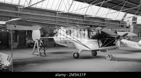 Chrislea CH.3 Super Ace Serie 2 G-AKUW (msn 105) in Redhill. Stockfoto