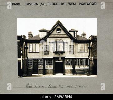 Foto von Park Tavern, West Norwood, London. Die Hauptseite des Aufdrucks (hier abgebildet) zeigt: Gesicht auf den Pub. Die Rückseite des Aufdrucks (auf Anfrage erhältlich) Details: Nichts für die Park Tavern, West Norwood, London SE27 9ND. Seit Juli 2018 . Punch Tavernen Stockfoto