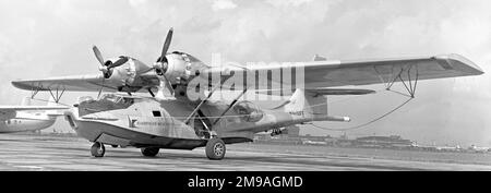 Canadian Vickers PBV-1A Canso (PBY-5A) N610FF (msn CV-399) von Barringer Research Limited mit Sitz in Toronto, Kanada. Das Flugzeug wird am Flughafen London Heathrow zu den 60 Jahren Heathrow gefeiert. N610FF Weitere geophysikalische Untersuchungen auf niedriger Ebene bis zum 15. Oktober 1970, als es nach dem Start am Rhinelander-Oneida County Airport in Wisconsin abstürzte, weil es mit starker Vereisung der Flugzelle startete. Stockfoto